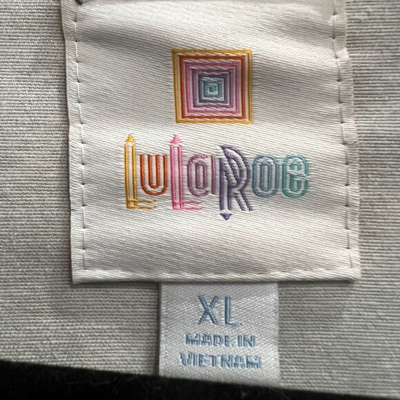 LuLaRoe Kenny Jacket Size LARGE XL in Camo Camouflage - EUC! - Picture 6 of 9